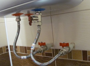 Подключение накопительного водонагревателя в Смоленске
